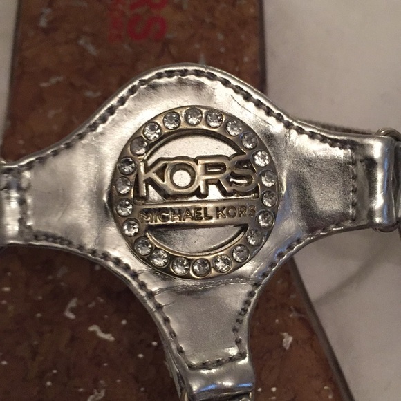 Cute Michael Kors sandals - Picture 3 of 4